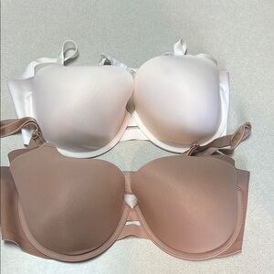 Warner's White and Tan Underwire Bra Set